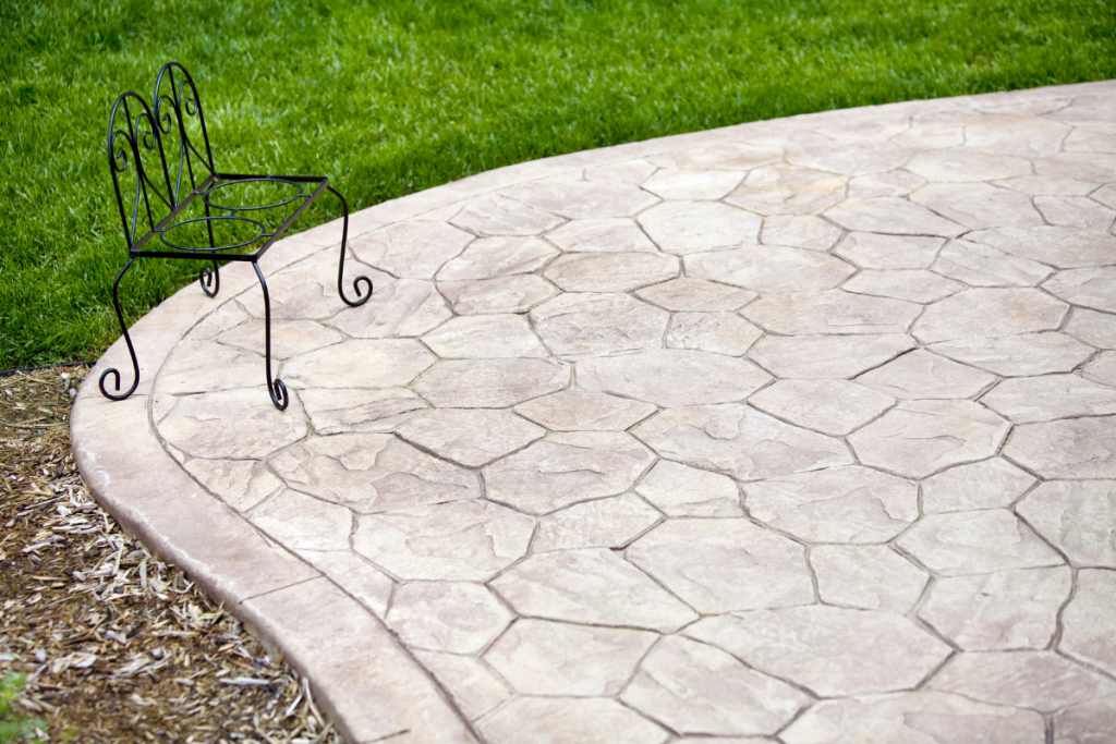 Putting Your Stamp on Outdoor Flooring - Dektex (2)